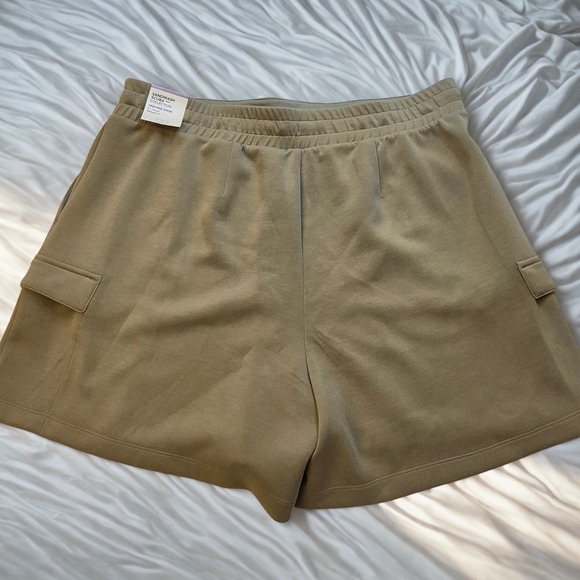 Calia Women's Ground Fennel Sage Green Scuba Cargo Shorts XL - Picture 2 of 6